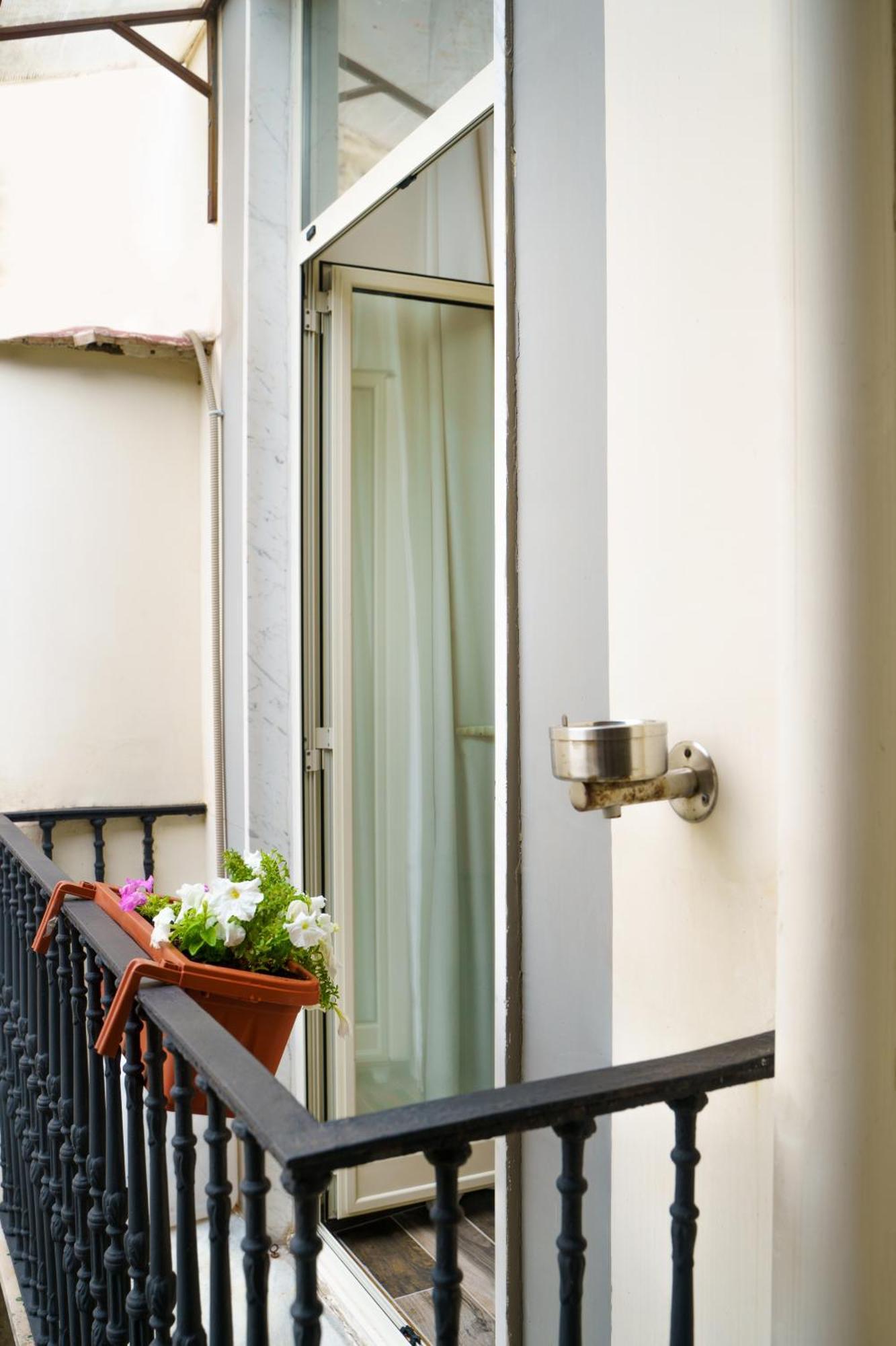 Chiatamone Relais Apartman Nápoly Kültér fotó